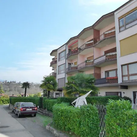 Apartment Belmonte II Brezzo Di Bedero * Brezzo